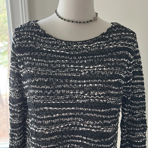 Eileen Fisher black & white sweater - gorgeous, EUC, Size Small - Picture 2 of 6
